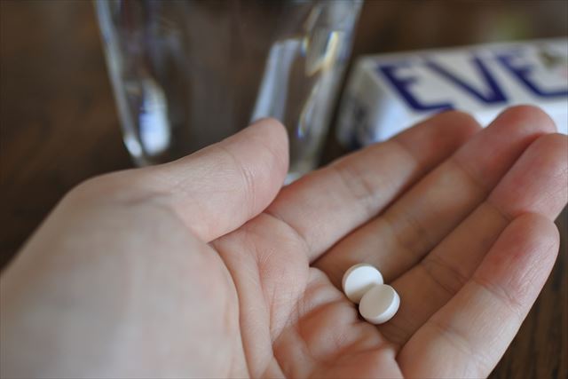 首こりが酷いと鬱になる。ネガティブな事ばかり頭に浮..