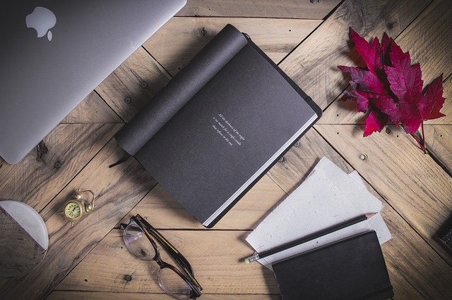 鎮痛剤を日に２回飲むとさすがに胃もたれする。昨日は..